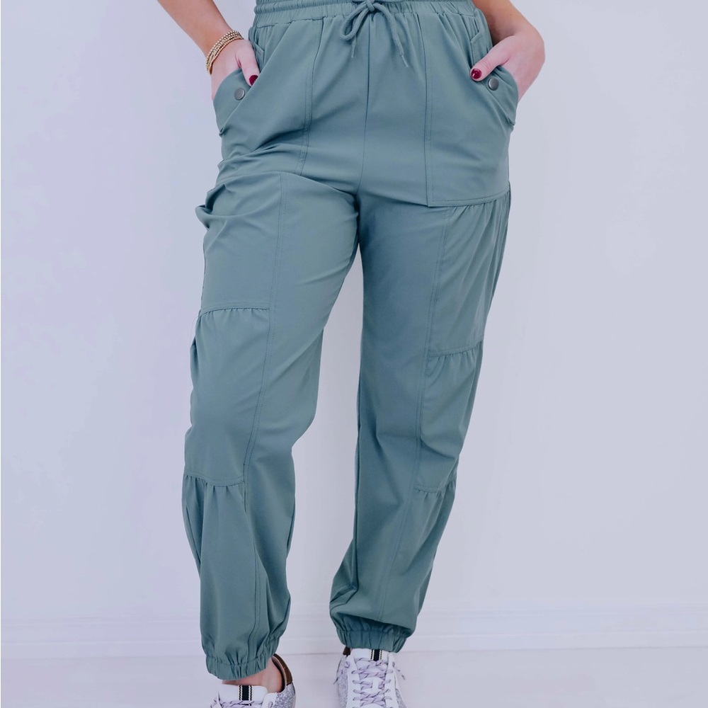 Women's Green Cargo Pants